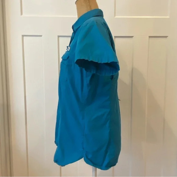 Columbia Blue Casual Button Down Shirt - Picture 2 of 16